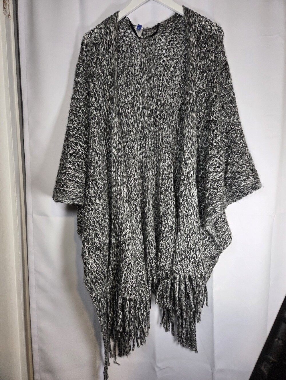 Apt 9 Marled Gray Chunky Open Knit Cape Poncho One Size